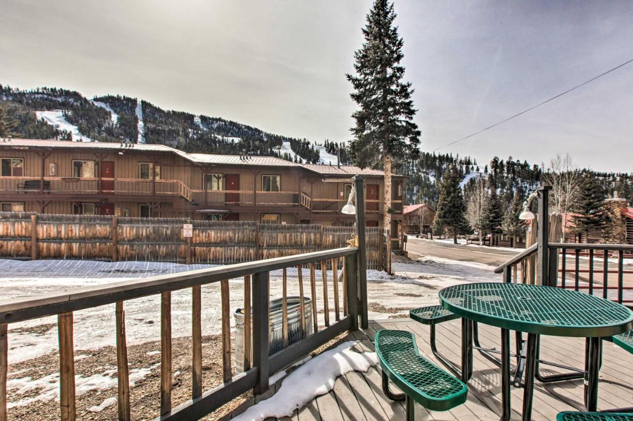 Cozy Red River Condo - Walk To Chair Lift! Exterior photo